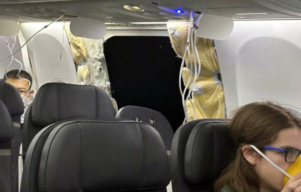 An image of the passengers on board flight 1282 with the missing door